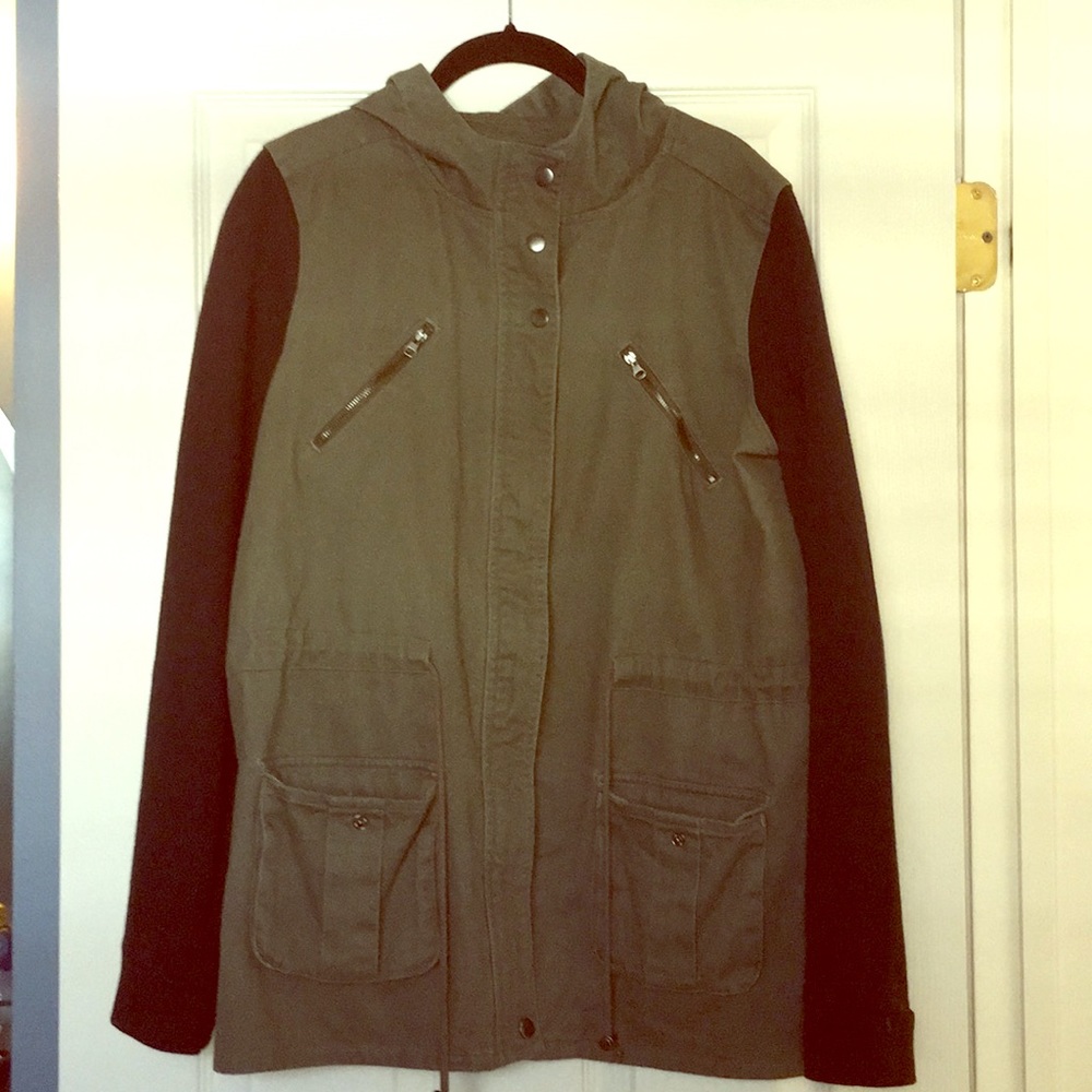 Hot Topic Olive Anorak hooded Jacket